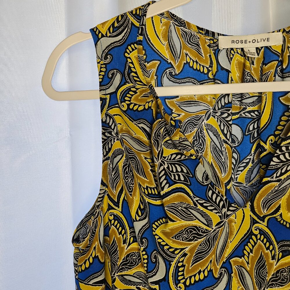 ROSE & OLIVE Women's Gold & Blue Floral Short Sleeve V-neck Dressy Blouse Large